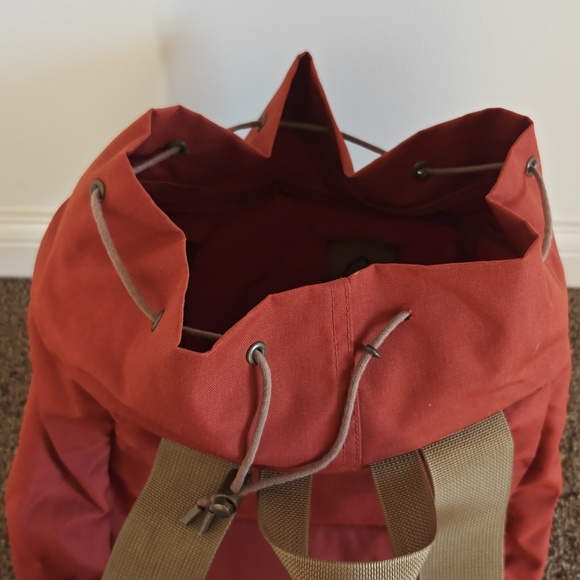 Filson Daypack - Rusted Red - Picture 6 of 7